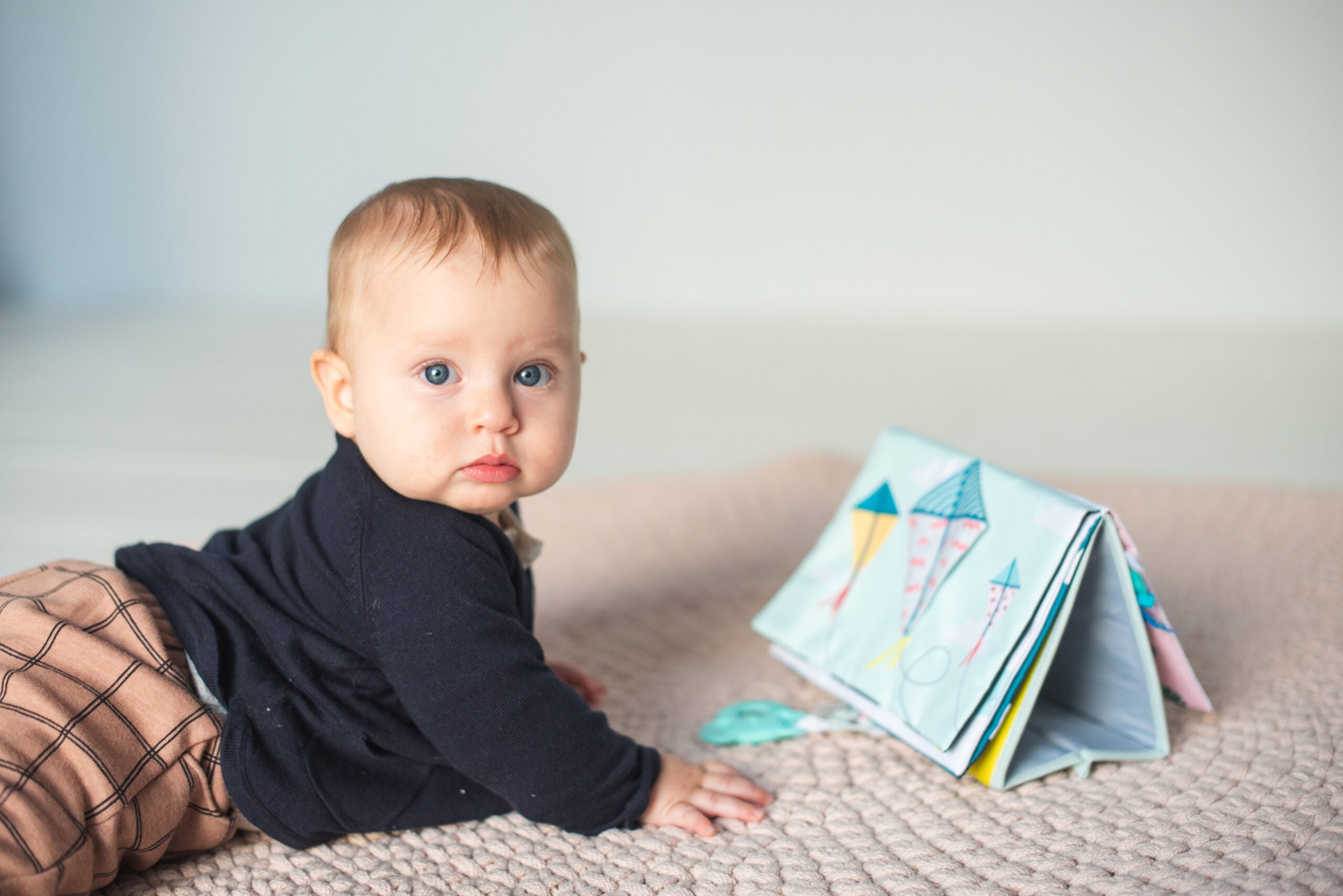 Libro Tummy Time Taftoys