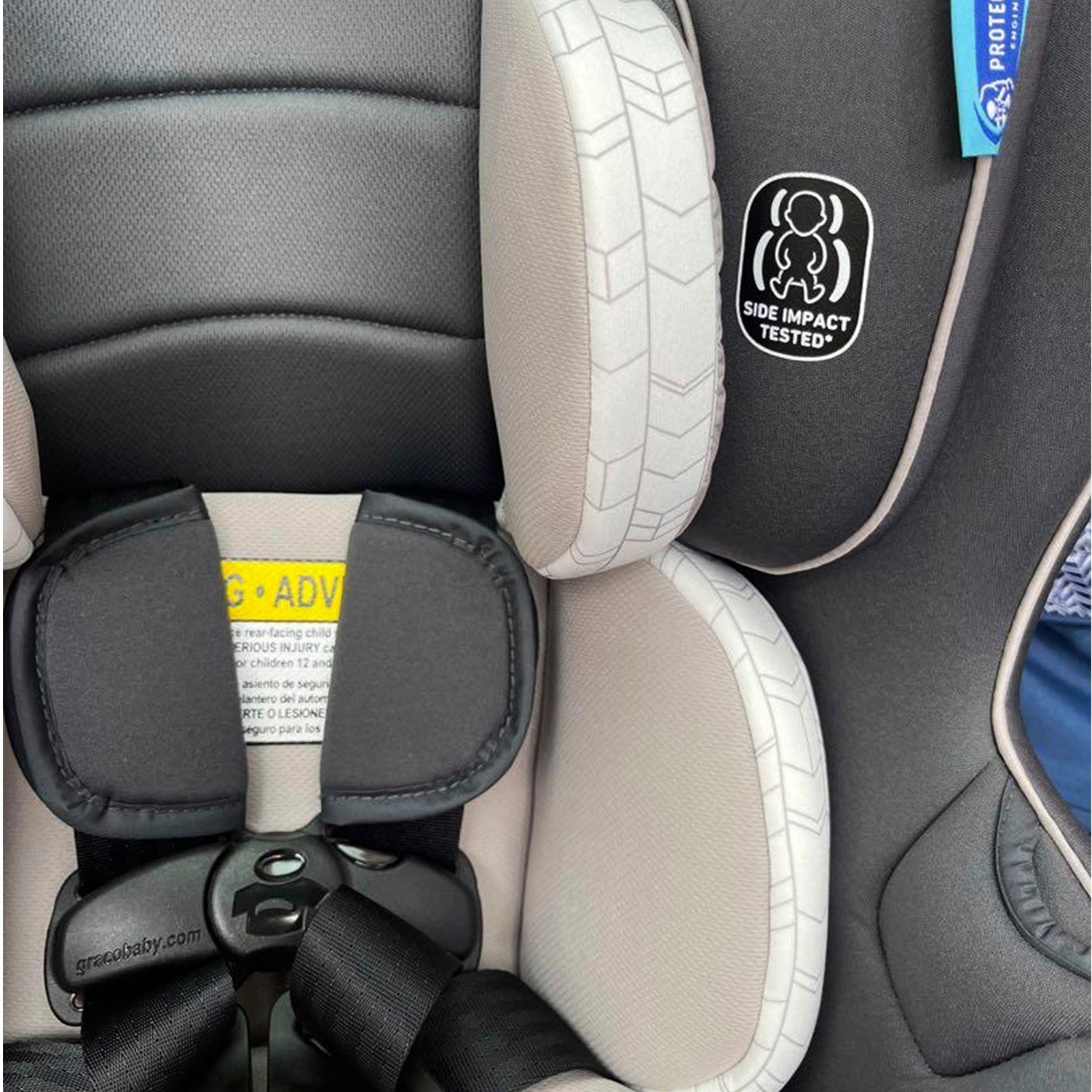 Silla De Auto Convertible Extend2fit Redmond