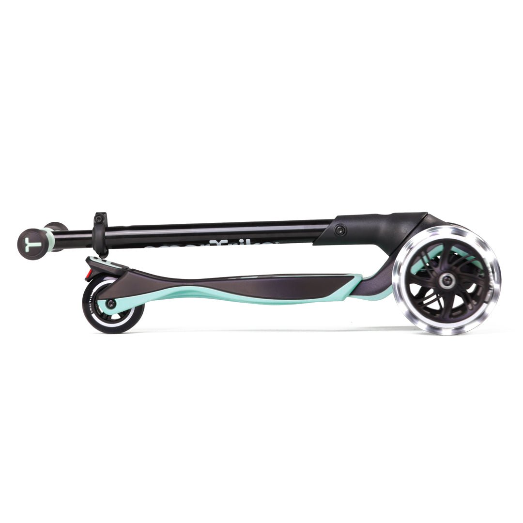 Xtend Scooter Ride On Soft Green