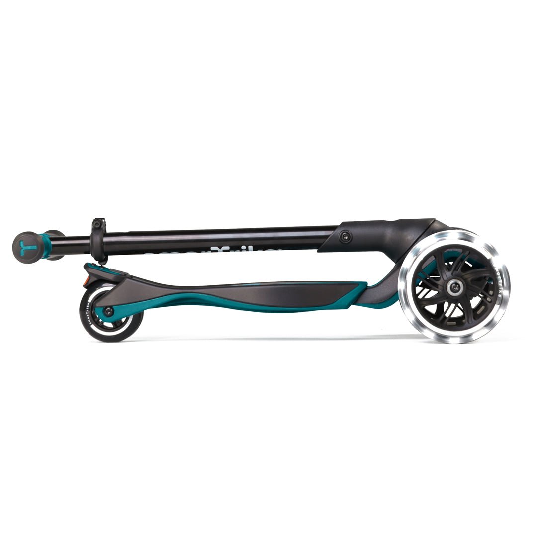 Xtend Scooter Ride On Teal
